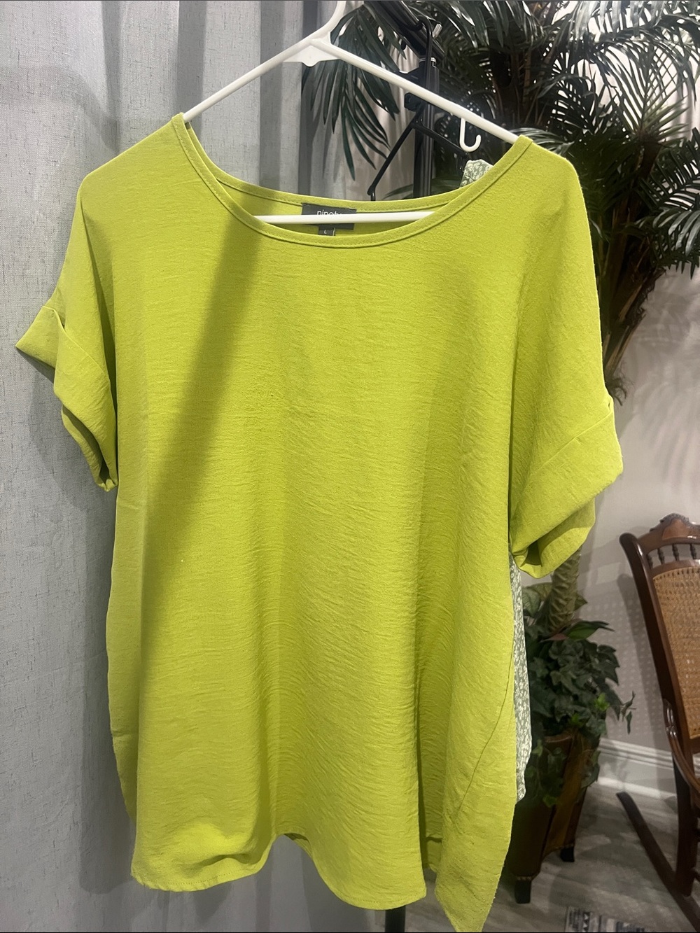 Ninety Scoop Neck Short Sleeve Top - Lime Green